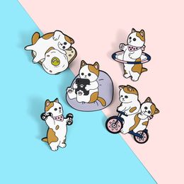 Brooches Pin for Women Bike Cat Kawaii Enamel Fashion Dress Coat Shirt Demin Metal Brooch Pins Badges Promotion Gift Wholesale