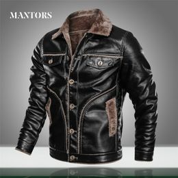 New Men Leather Jacket Velvet Casual PU Coat Winter Male Thick Fleece Military Motorcycle Jackets Multi-pocket Plus Size 201028