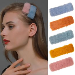 The new autumn and winter large square silk burr sweet plush clip clip hairpin bb subnet red bangs clip hairpin broken cute suitable sweater