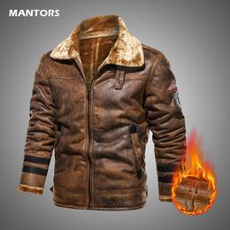 Winter Men's Military Jacket Leather Jackets Fashion Thicken Cashmere Windbreakers Men Warm Fur Coats Outerwear Black 201105