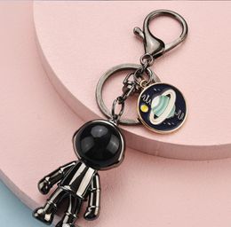 4 Colours Acrylic Robot Spaceman Keychain for schoolbag pendant boys or girls retro Personalised Key Chain Pendant