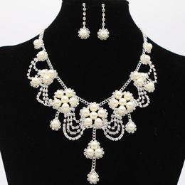 Hot Sale Bridal Jewellery 3 Pcs Necklace Earrings Crystal Pearls Accessories Claw Chain Diamond In Stock Fast Shipping High Quality