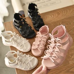 Girls Sandals Gladiator Flowers Bow Sweet Soft Children Casual Beach Shoes Kids Summer Princess Fashion Pink White 220225