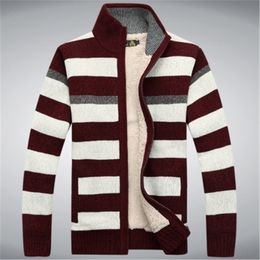 Winter Fleece Thicken Sweater Men Knitted Cashmere Stripe Mens Wool Cardigan sweaters agasalho masculino size M -3XL 201022
