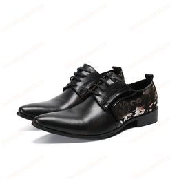 Gold Floral Men Real Leather Brogue Shoes Fashion Male Oxfords Pointed Toe Lace Up Wedding Dress Shoes Formal Derby Shoes