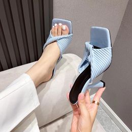 Modern Sandals Slingback Heel for Women 2022 New Sexy Pleated Square Open Toe Thin High Heels Big Size Wear-resistant Rubber