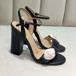 Damen-High-Heels, offener Zehenbereich, dicker Absatz, Sommersandalen, Leder, Designer, große Größe, modisch, sexy, formelle Kleidung, elegantes Temperament, Büroschuhe