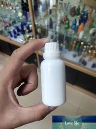 Hot Sale White Porcelain 30ml Dropper Bottles with Tamper Lids for Essential Oil 1OZ 1000pcs Include Shipping