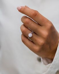 -Jovovasmílio 10k ouro branco 8 * 8 mm brilhante rodada corta 2 quilates diamante moissanite ring laborio adulto anel de diamante para mulher casamento