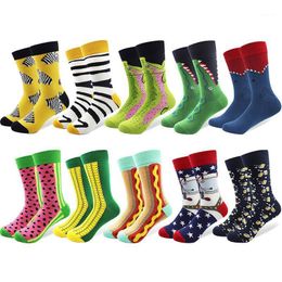 10 Pairs/lot Men's Funny Colourful Combed Cotton Happy Socks Multi Pattern Animal Stripe Cartoon Dot Novelty Skateboard Art Socks1