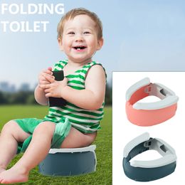 Baby Potty Toilet Training Seat Kid Portable Potty for Kids Folding Outdoor Travel Pot Seat for Toilet Boy Girl Urinal Tool LJ201110