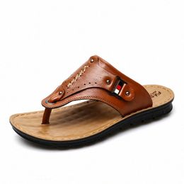 New Slippers Men Summer Flops Flip the First Layer Cow Leather Flat Heel Casual Mulers Beach Shoes High Quality Sandals N4O 27 Lear