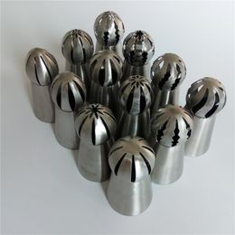 Cake Tools Wholesale- 12 PCS/LOT AMW Stainless Steel Russian Icing Piping Nozzles Wholesale Pastry Accessories Cupcake Decorating RU3131