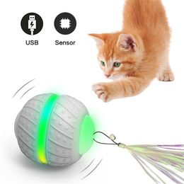 Electric Magic Cat Ball Toy Automatic Rolling Bouncing Intelligent Led Light Interactive Teasing Cat Bell Toys Usb Rechargeable 201217