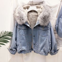 Women's Velvet Thick Denim Jacket Female Winter Warm with Big Fur Collar Hooded Coat Student Short 210514