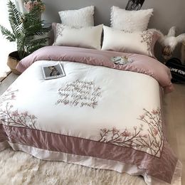 Luxury European Styel egyptian cotton Bedding set embroidery Duvet cover Bed Sheet/Linen Pillowcases 4pcs T200706