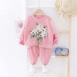 HYLKIDHUOSE 2020 Baby Girls Clothing Sets Beautiful Flowers Lace T Shirt Pants Toddler Infant Clothes Children Vacation Costume LJ201223