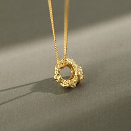 Peri'sbox Textured Lava Rock Circle Necklaces Hollow Round Irregular Necklaces for Women 925 Sterling Silver Vintage Necklaces Q0531