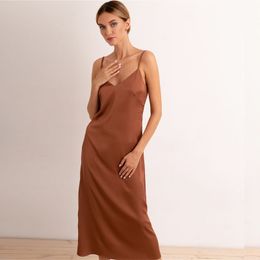 Sexy V Neck Spaghetti Strap Stain Dress Women Backless Party Dress Spring Autumn New Elegant Fashion Solid Homewear Midi Dress Y0118