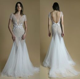 Liz Martinez V Neck Mermaid Dresses Capped Short Sleeve 3D Floral Appliques Bridal Gowns Sweep Train Vintage Illusion Wedding Dress