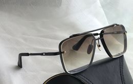 Siyah Demir/Kahverengi Gradyan Güneş Gözlüğü Altı 121 Kare Sport Güneş Gözlüğü Erkekler Kadın UV Gözlükleri Kutu