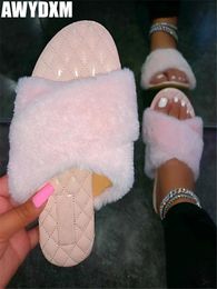 Winter Slippers Women Fluffy Plush Warm Slipper Indoor Woman Comfort Bedroom Shoes Casual Flat Female Home Winter Flip Flops New X1020