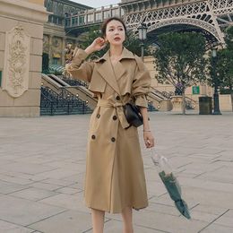 Delle Donne di autunno Lungo Trench Cappotto Doppio Petto Cintura Casual Cachi Vestito Allentato Giacca Nera Spallina di Modo Coreano 2020 di Inverno