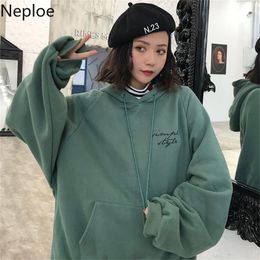 Neploe Hoodies Women Thicker Womens Trendy Sweatshirts Plus Velvet Warm Soft Letter Printed Simple Pockets Leisure Pullovers 201211