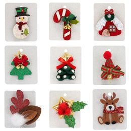 1PC Xmas Snowman House Elk Shape Felt Cloth Brooch With Cardboard Women's Fashion Christmas Gift