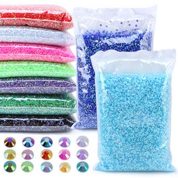 Wholesale 2-5mm Resin Rhinestones Glitters Nail Gems Flatback Rhinestones Glue On Crystals For Accessories Decoration