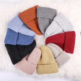 WOMAN Hats Knitted Tags Cap Woman Beaines For Winter Breathable Men Gorras Simple Hats Warm Solid Casual Lady Beanies