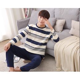 No Brand Fashion Men Cloth 100%cotton O-neck White Strips Coat and Blue Pant Free Shipping 201109