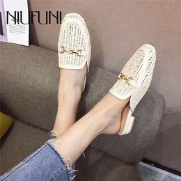 NIUFUNI Women's Rattan Slippers Solid Color Low Heel Casual Hollow Shoes Mules Women Slippers Flat Shoes Cane Metal Beach Shoes X1020