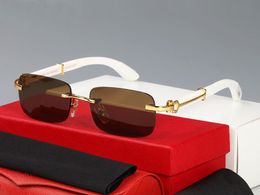 Man Carti Brille Designer-Sonnenbrille Damenmode Rahmenlose Rechteckbeschichtung Büffelhorn-Sonnenbrille UV400-Beweisbrille Holz Herrenbrille Eyelgasses