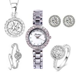 Fashion Trend Women Watch Set 5pcs/set Necklace Bracelet Ring Earrings Ladies Crystal Diamond Quartz Wrist Watches Sets with Box