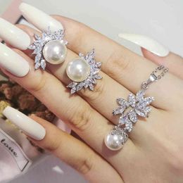 2022 Classic Luxury 925 Sterling Silver Pearl Jewelry Set Orecchini a goccia Ciondolo per le donne Matrimonio Festa di Natale Regalo J6705