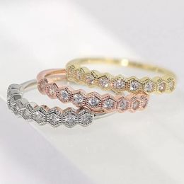 -925 Silber Ringe für Frauen Nette dünne Fingerring CZ Stein Hochzeitstag Jubiläumsband Schmuck