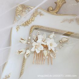 Hair Clips & Barrettes Simple Artificial Pearl Comb Hand-woven Leaves Flower Headdress Bride Wedding Tiara Jewelry Hairpin Women
