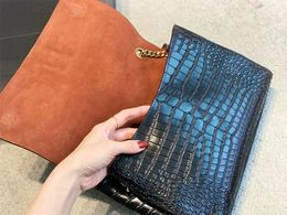 2022 reversible Wildleder -Lederketten -Umhängetaschen Doppelgesicht Baguette Aktualisierter Designer Kate Handtaschen Schwarz+Ziegel Gold Hardware Flapp Fashion Wallets Geldbörse