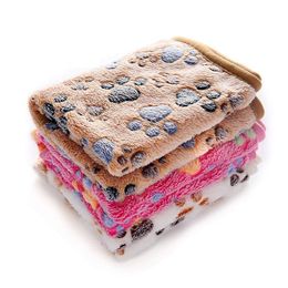 Blankets Super Soft Fluffy Dog Cat Mat Kennels Cute Floral Paw Print Puppy Warm Coral velvet Pet Blanket Dogs Kitten Sleeping Mats Cushion 17 Colour Wholesale D11