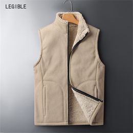 Legible Lamb Wool Fleece Vest Men New Autumn Warm Casual Waistcoat Mens Winter Vest Men plus size 5XL 6XL 7XL 201126