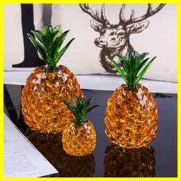 High-grade Crystal Pineapple Crafts Glass Paperweight Fengshui Figurine Home Decoration Ornaments Party Birthday Christmas Gifts T200703