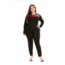 6XL Plus Size Two Piece Set Women Leopard Printed T-Shirts And Pants Casual Long Sleeve Tracksuit Female V-Neck Tees Tops D30 201119