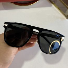 New Sunglasses For Women Popular Fashion Summer Style With The Stones UV400 Protection Lens Come With Case Box ESW00430