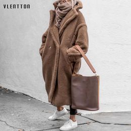 Kvinnors Fur Faux 2021 Vinter Tjock Varm kappa Kvinnor Oversized Teddy Jackor och Coats Kvinnor Outwear Toppar Casual Long Lamb Wool Overcoats