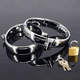 NXY Sex Adult Toy Sodandy Male Handcuffs Steel Wrist Cuffs Bondage Hand Shackles Games for Couples Lock Men Slave Fetish Solid1216