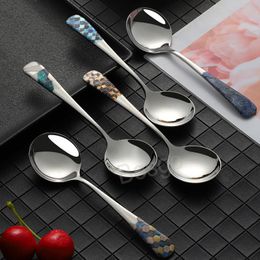 Stainless Steel Spoon Ice Cream Dessert Scoop Reliefs Long Handle Coffee Stirring Spoons Kitchen Restaurant Round Scoops BH6114 TYJ