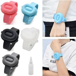 5Colors Silicone Sanitizer Wristbands Hand Sanitizer Bracelet Dispenser Wearable Sanitizering Dispenser Travel With 20ml Squeeze Bottle