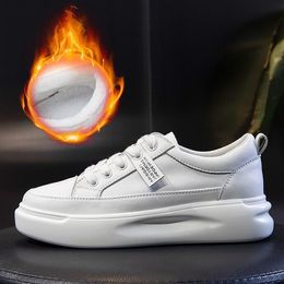 White fleece shoes 2022 spring women's new large size thick bottom sports women flat shoes casual