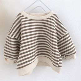 2019 Baby Sweatshirt Spring And Autumn Plus Velvet Sweater Men And Women Baby Simple Neutral Sweater Toddler Boy Clothes LJ201023